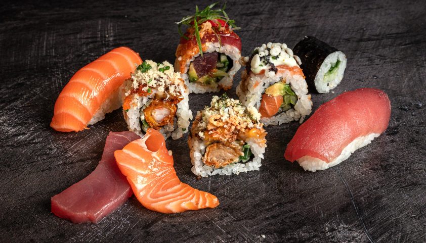 Box Sushi & Sashimi Mix-min