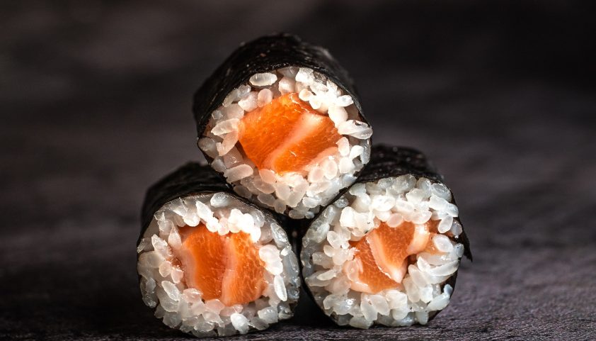 Maki Salmon-min