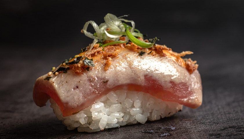 Nigiri Flamed Tuna-min